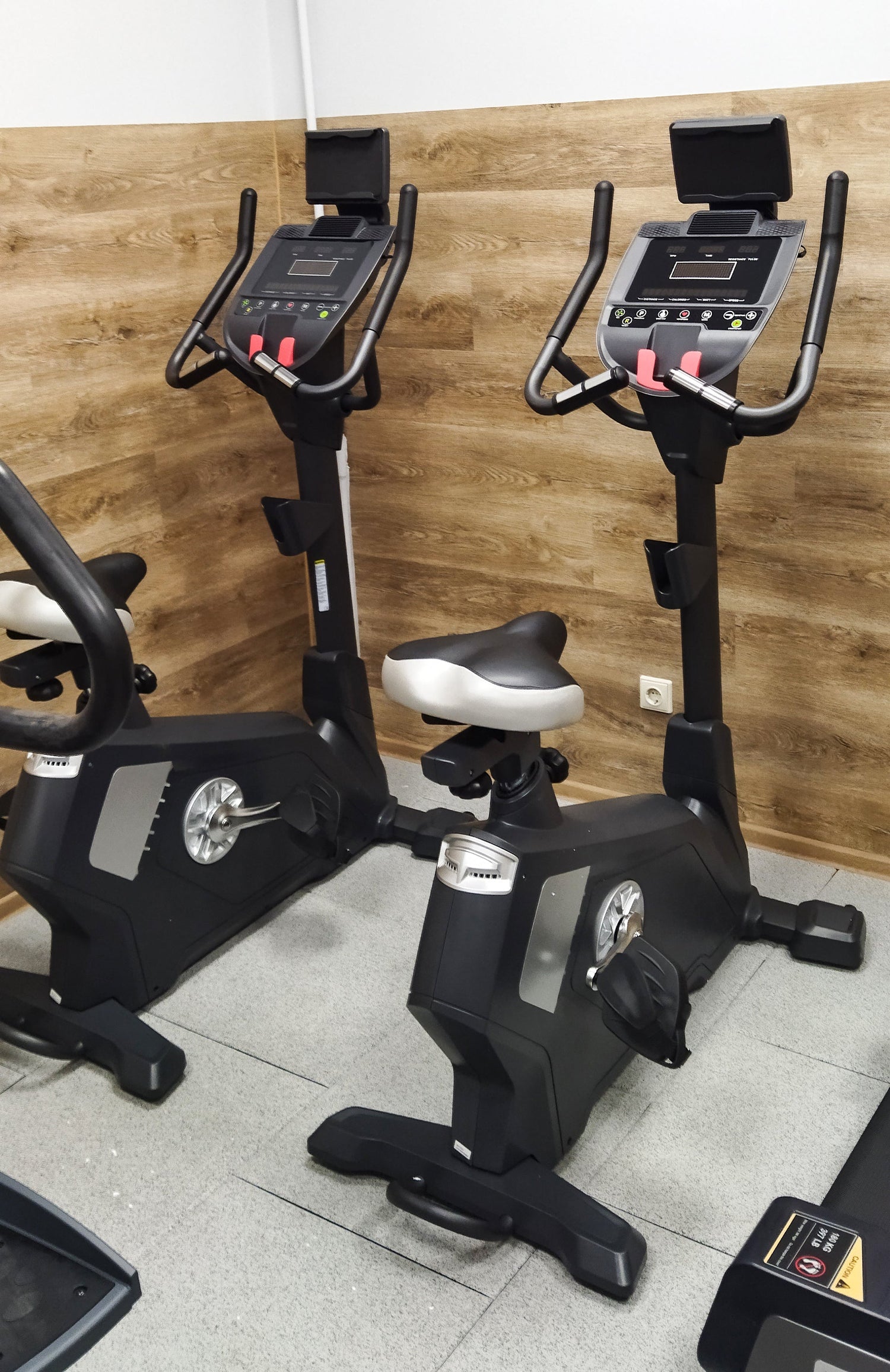 Ergometer mit LED Konsole Evolve UB-B11